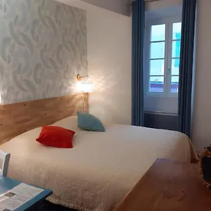 https://la-maison-bleue-bb.fr-provencehotel.com